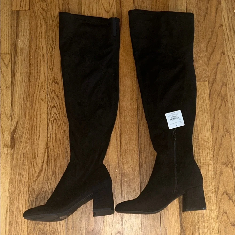 Liz Claiborne elevate your