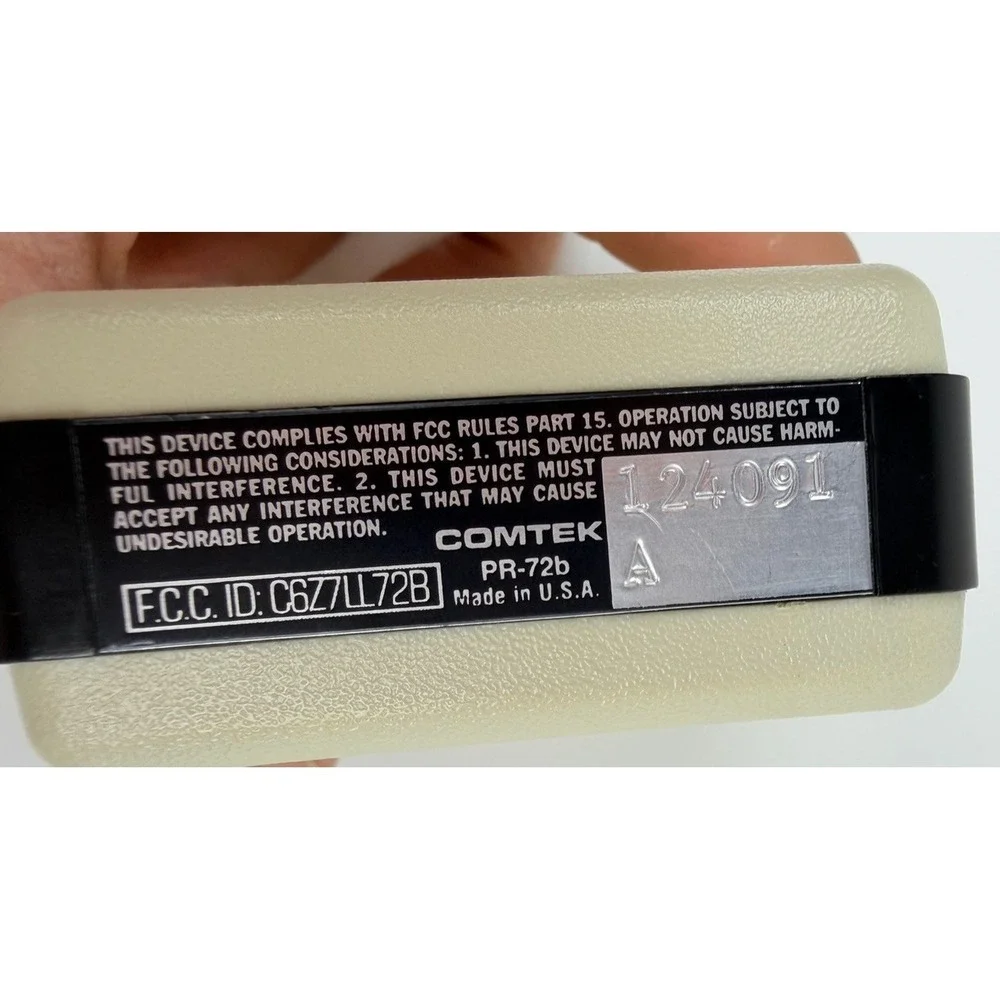 Comtek pr 72b