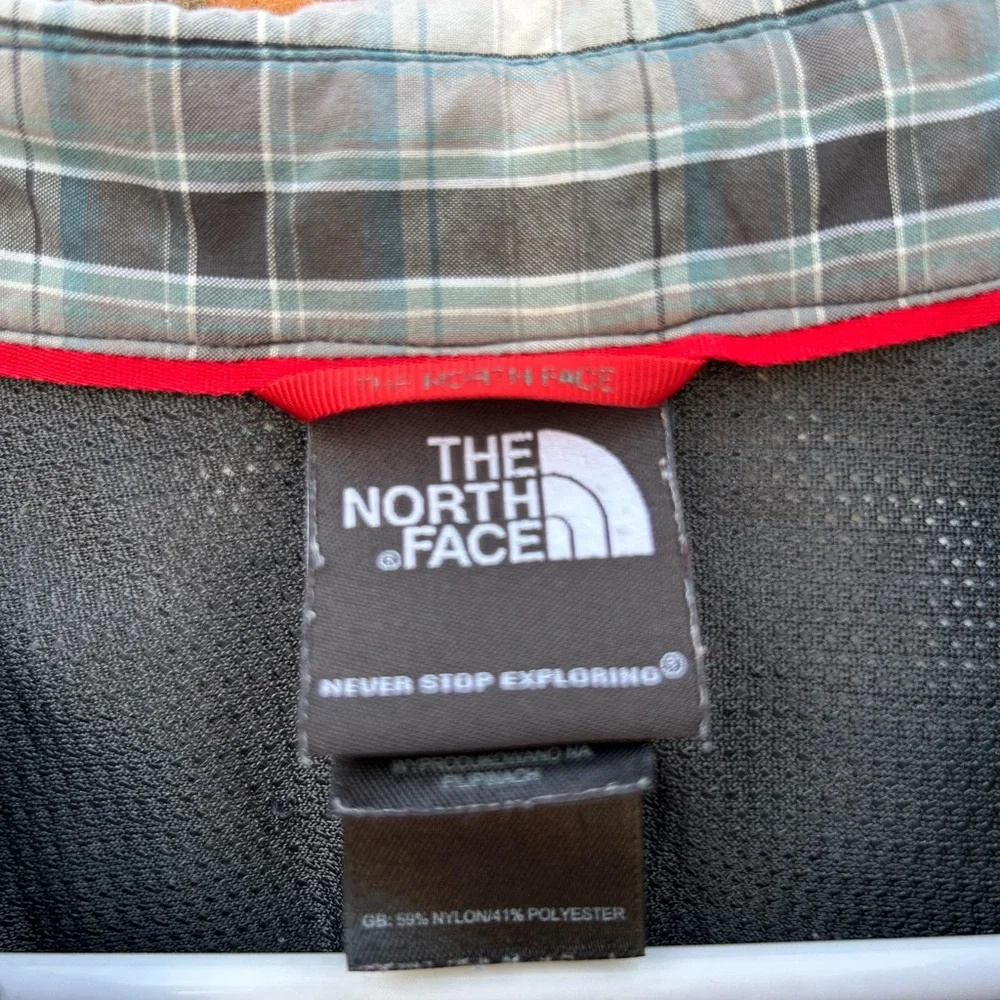 The North Face Men’s Gray Plaid Short Sleeve Shirt XL