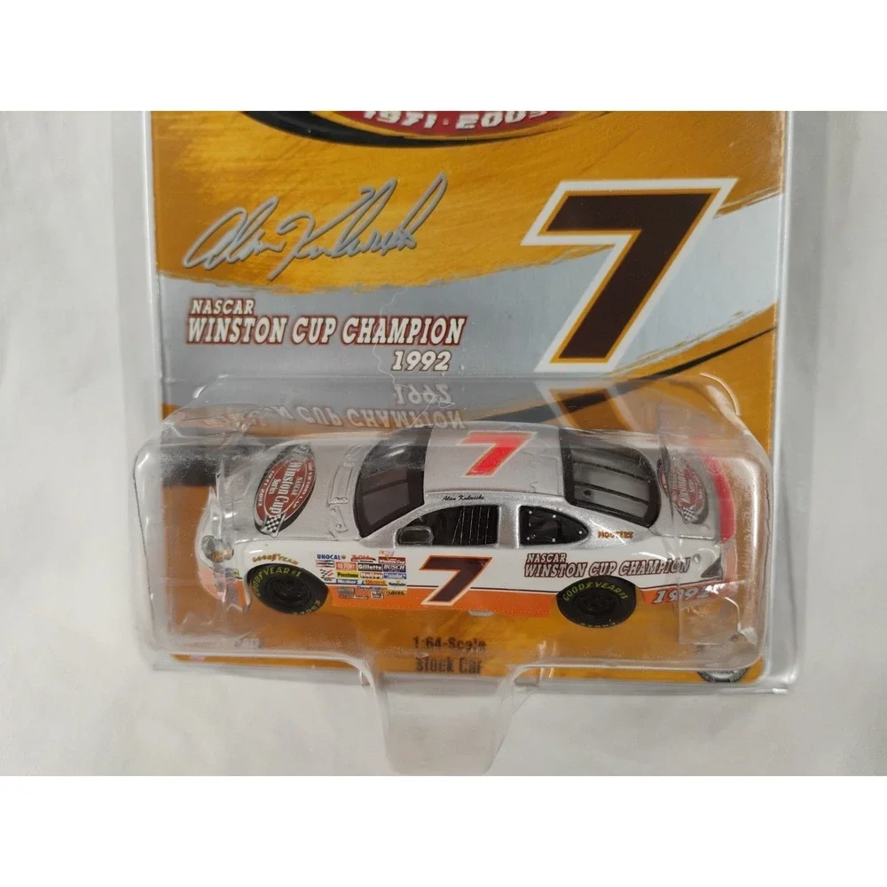 ACTION RACING COLLECTABLES alan kulwicki