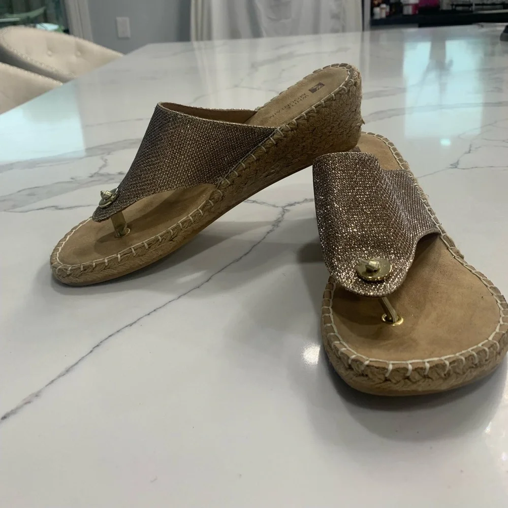 White Mountain fun espadrilles