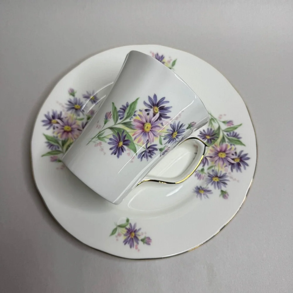 Duchess Fine Bone China Mug & Salad Plate Floral‎ Gold Trim Made in England