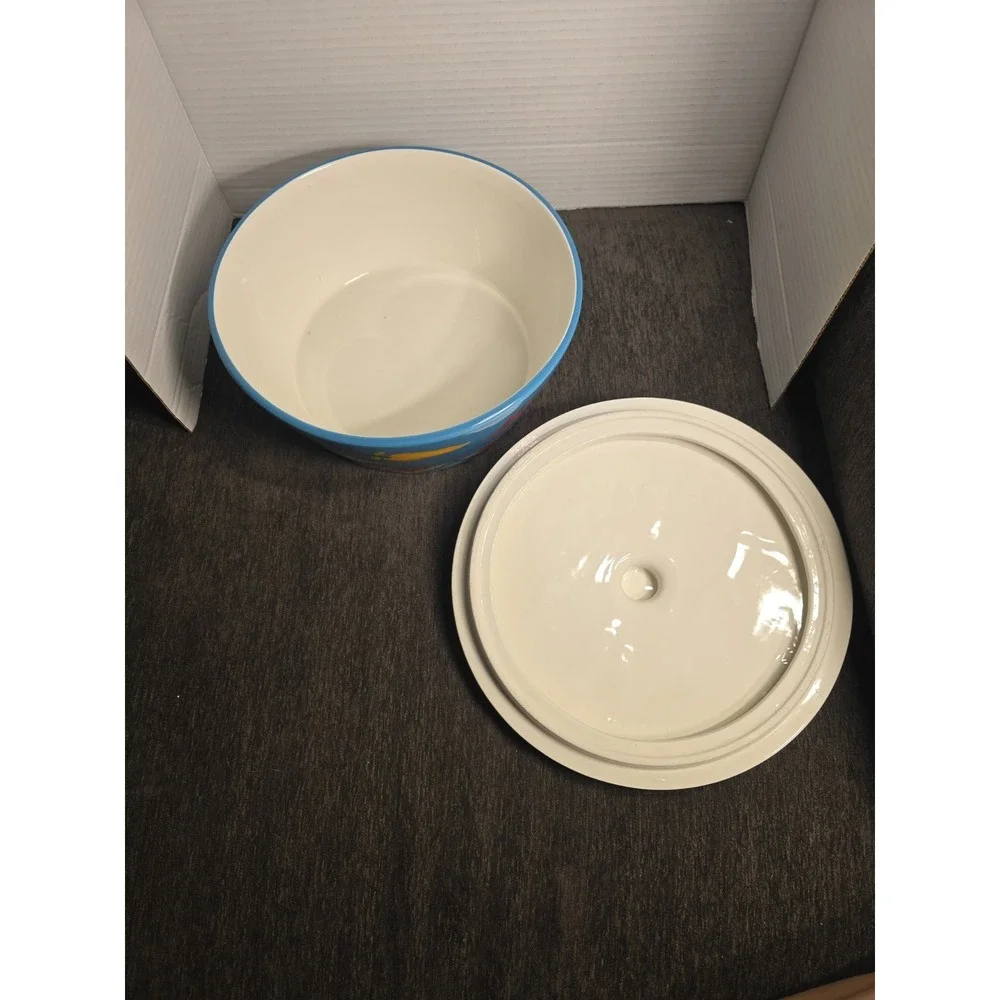 The Main Ingredients ceramic casserole