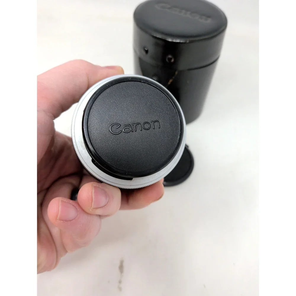Canon Lens FD 28mm f/3.5 S.C. Tested with caps and case Fast Shipping Authentic