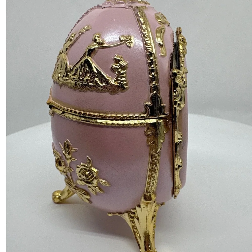 N/A ornate pink