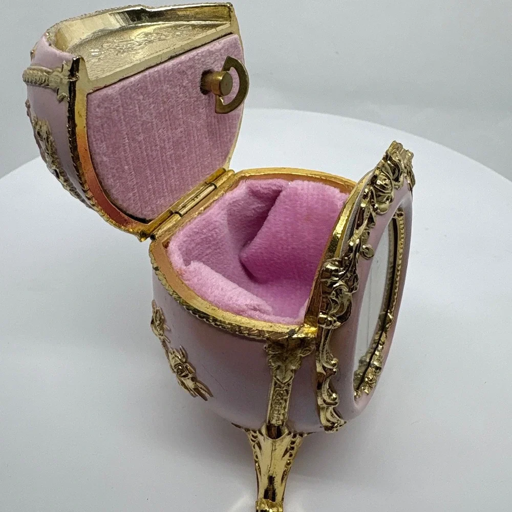 N/A ornate pink
