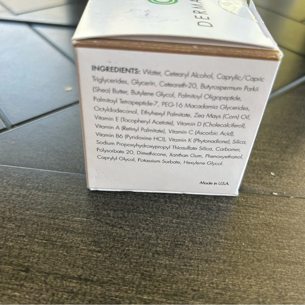 Dermacell New enriched collagen cream for face 1 ounce jar with box, open box