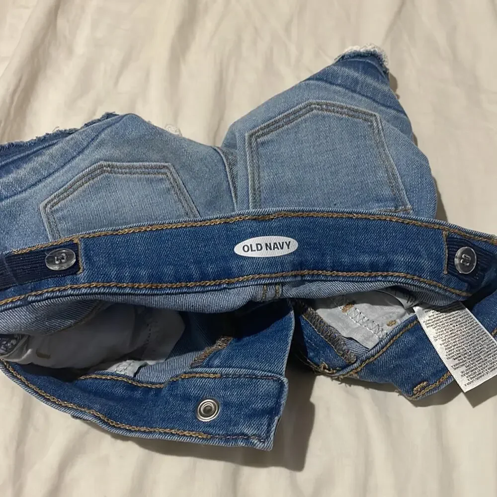 Old navy 5 denim stretch shorts cream leg lace trim euc worn once never dried