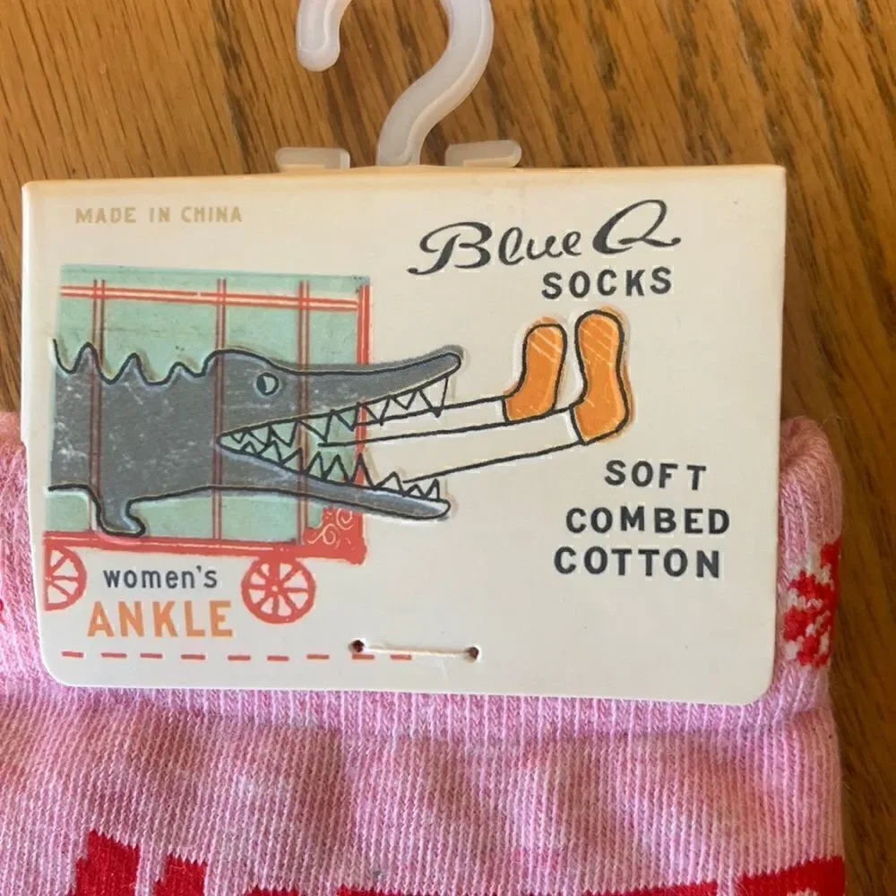 Blue Q Womens Cotton Ankle Socks Puppy Power Pink