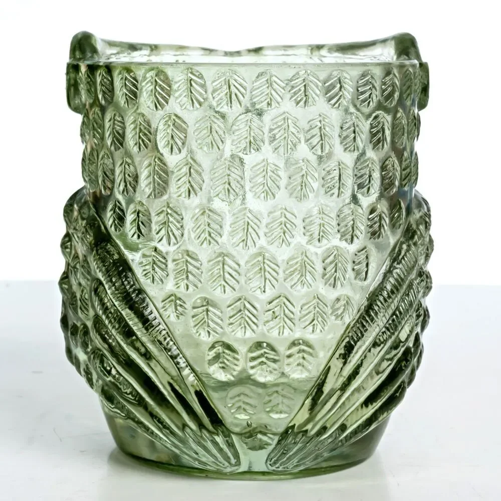 N/A owl vase