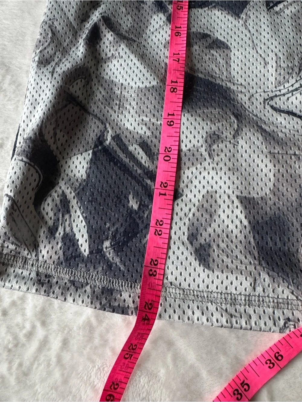 Old Navy Gray & Black Camouflage Mesh Tank Top