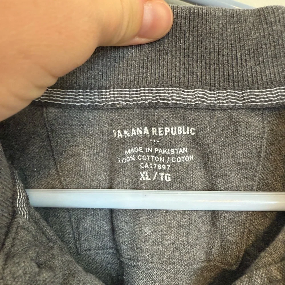 2/$30 Banana Republic - Men’s Gray Cotton Polo Shirt Short Sleeve XL
