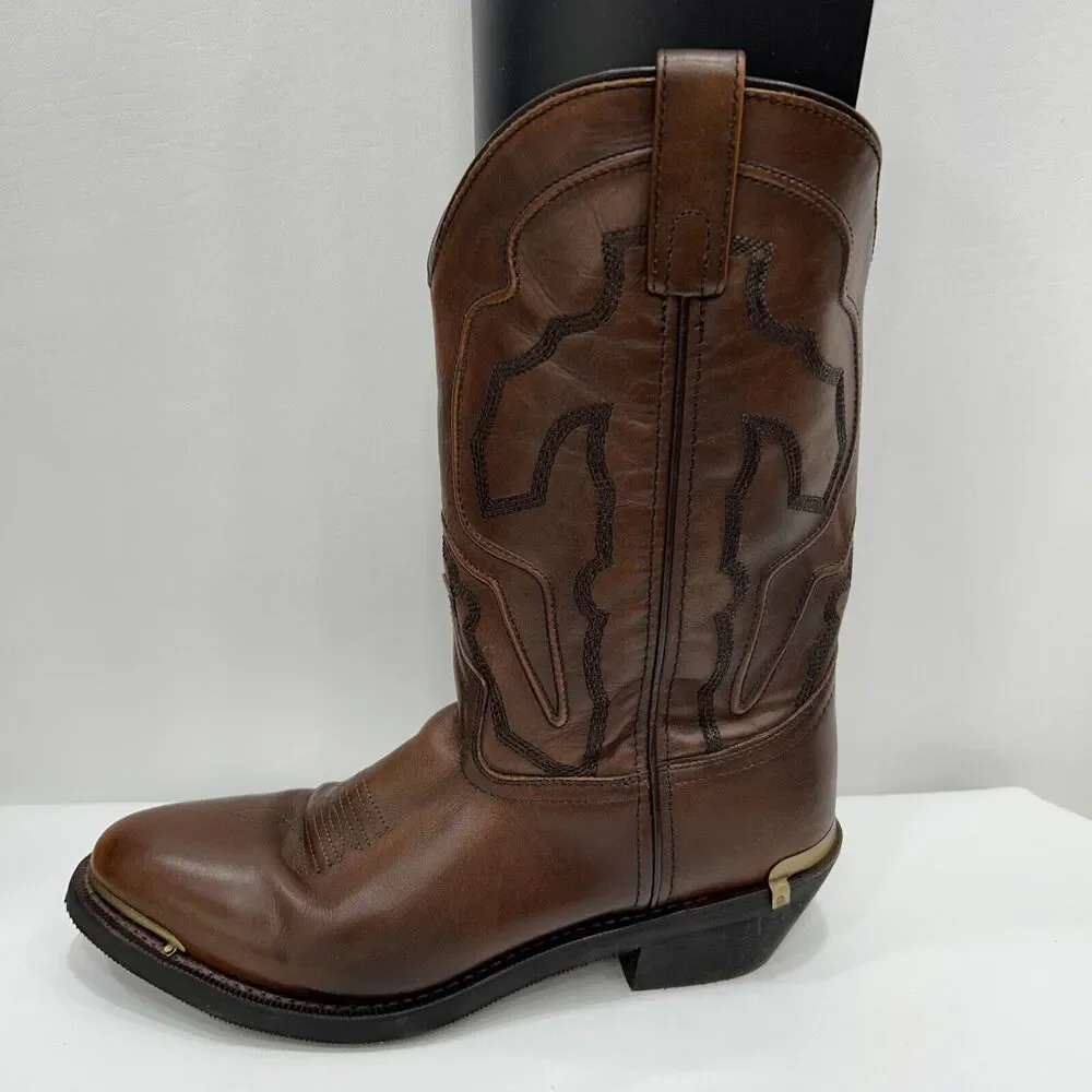 Laredo this item