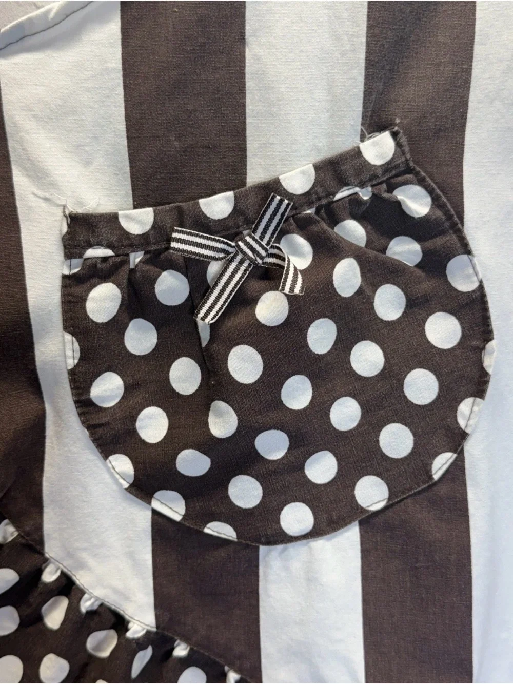 Rare Henri Bendel Butter Me Up Apron