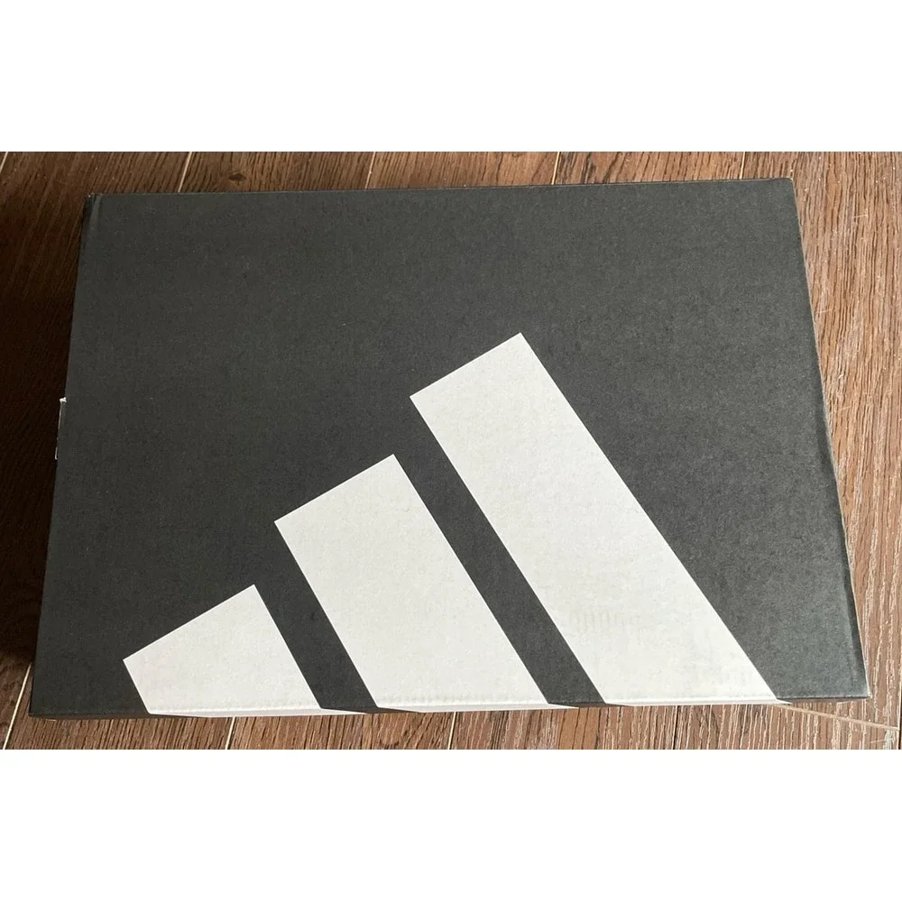 Adidas LightBlaze empty‎ shoe box
