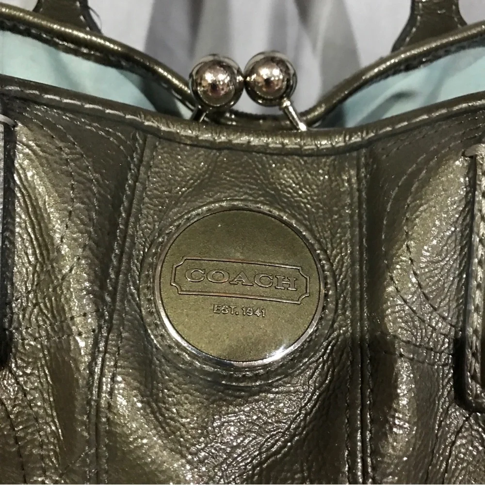 Coach this bag