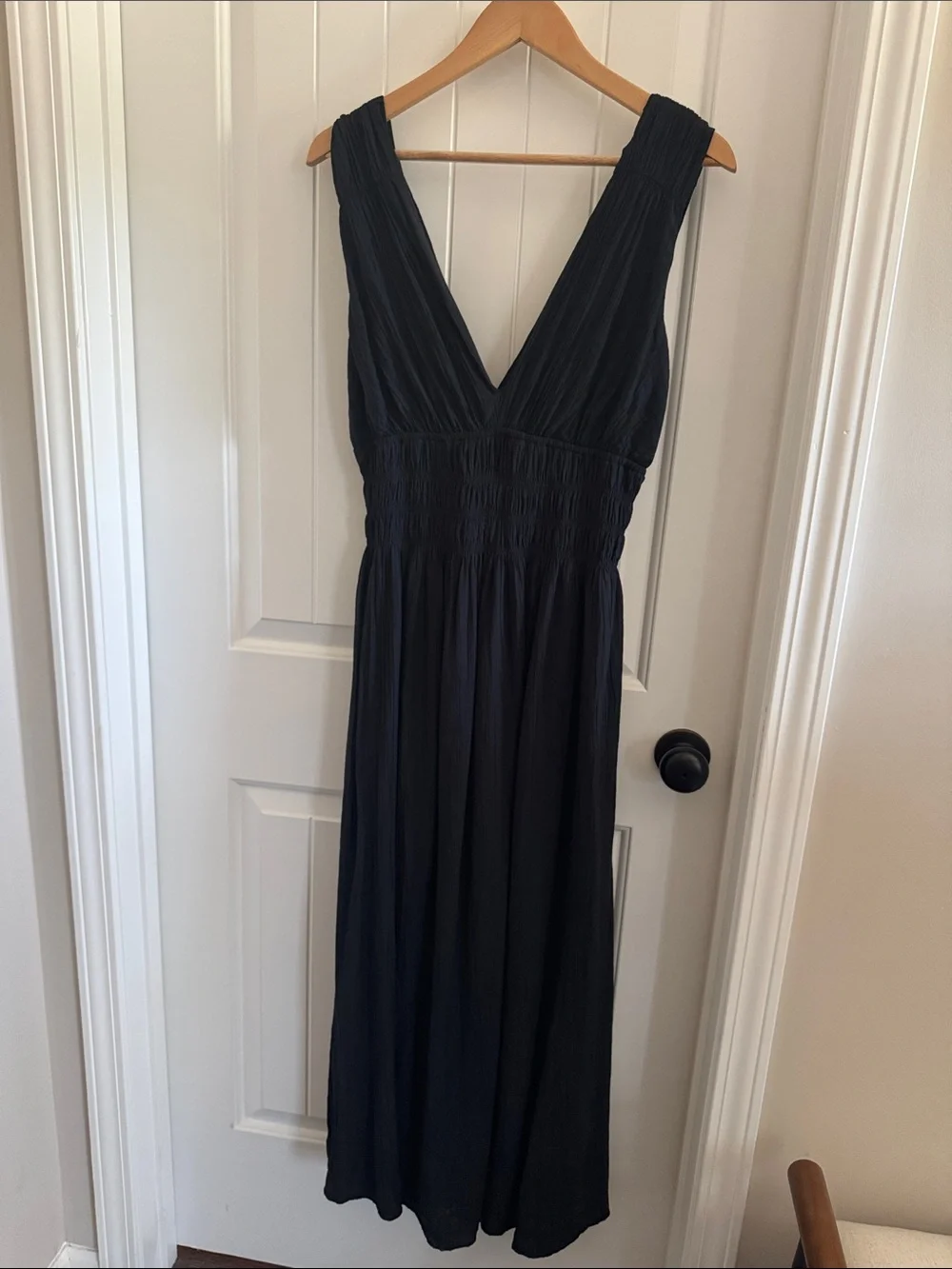Abercrombie & Fitch sleek black