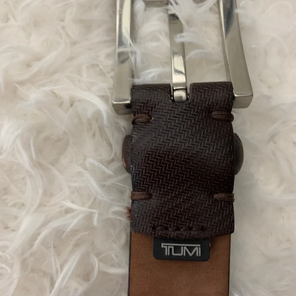 Tumi traveling men’s items