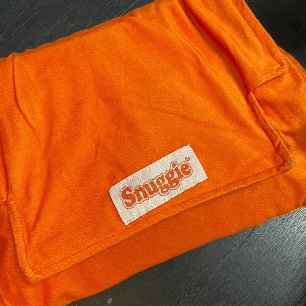 Snuggie pillow snack