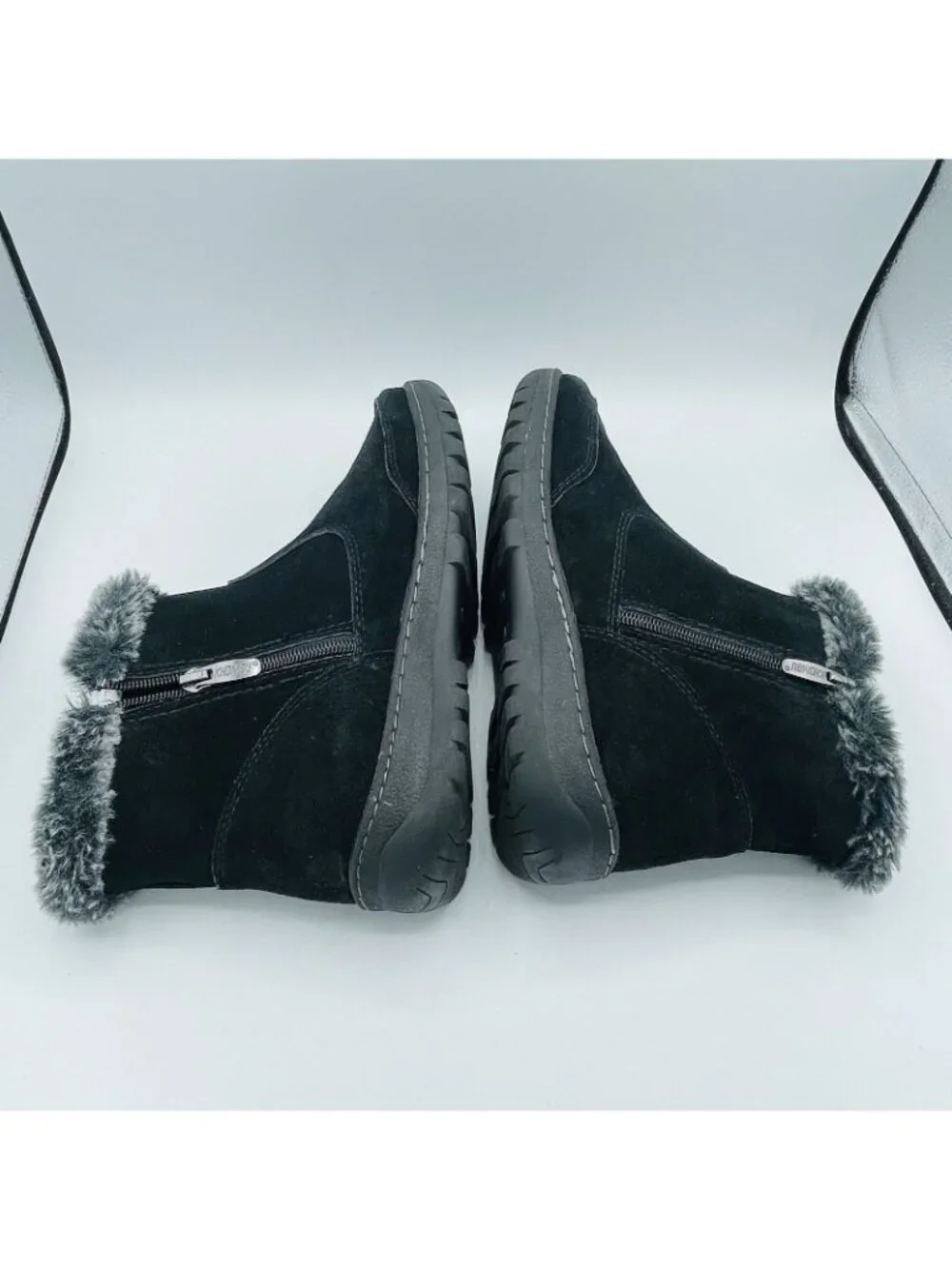 Khombu shoes women