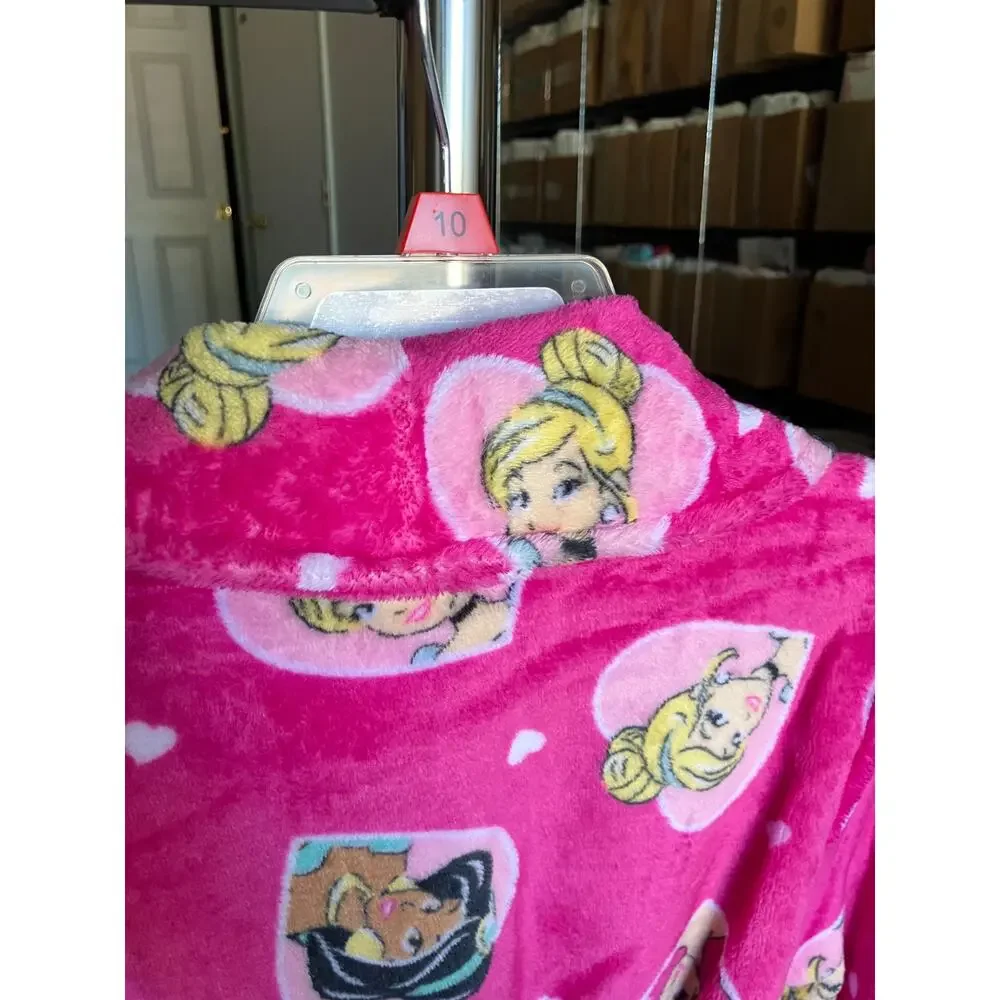 Disney princess girl