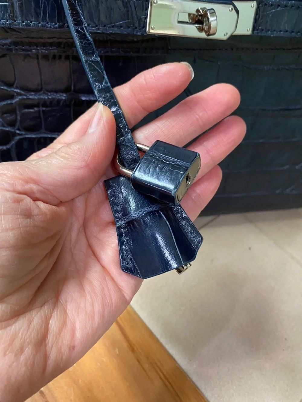 N/A unbranded crocodile
