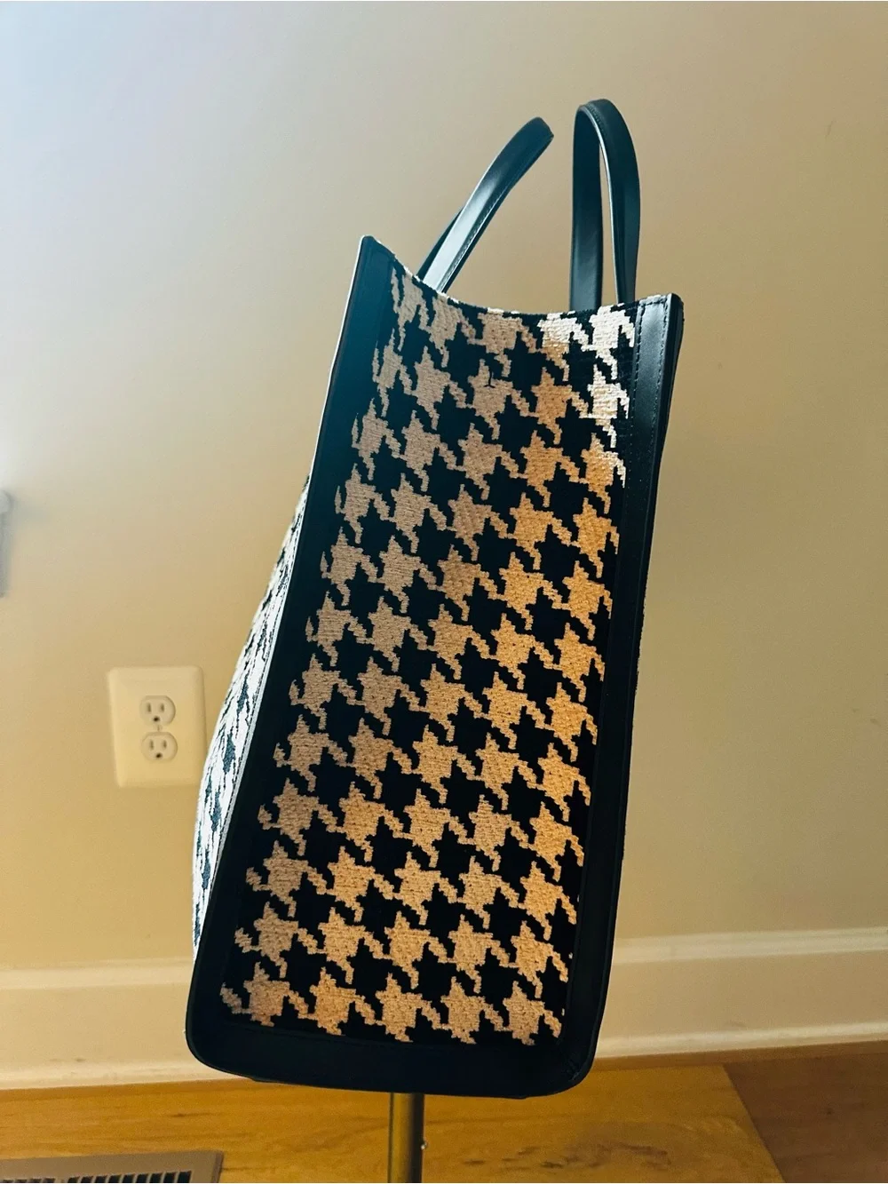 Kate Spade Manhattan Houndstooth Large Tote