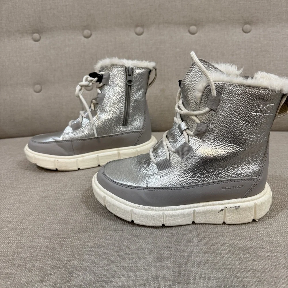 Sorel explorer iii