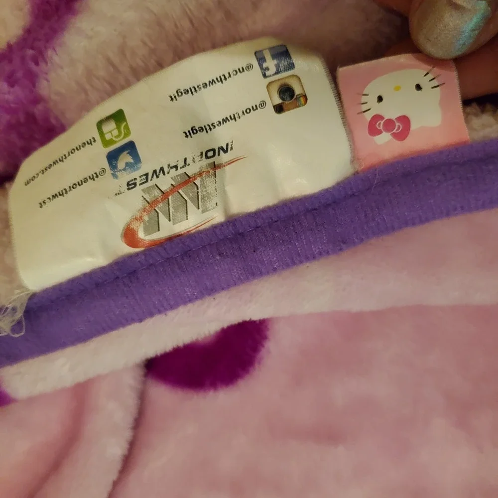 Hello Kitty Purple Pink Throw Blanket Soft Fleece Sanrio Kids Girls‎ 2015
