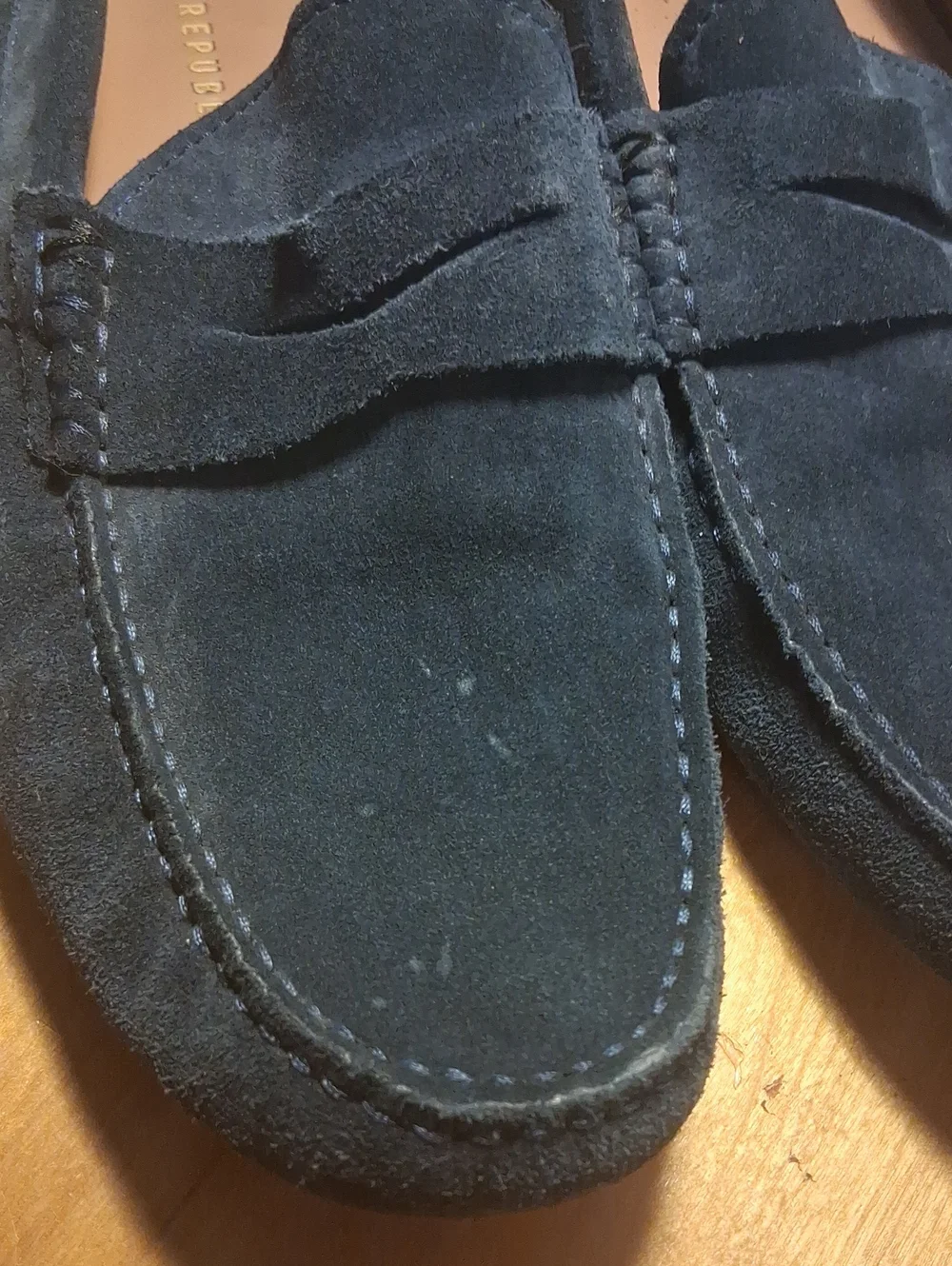 New Republic Men’s Suede Penny Loafers in Dark Navy Size 9.5