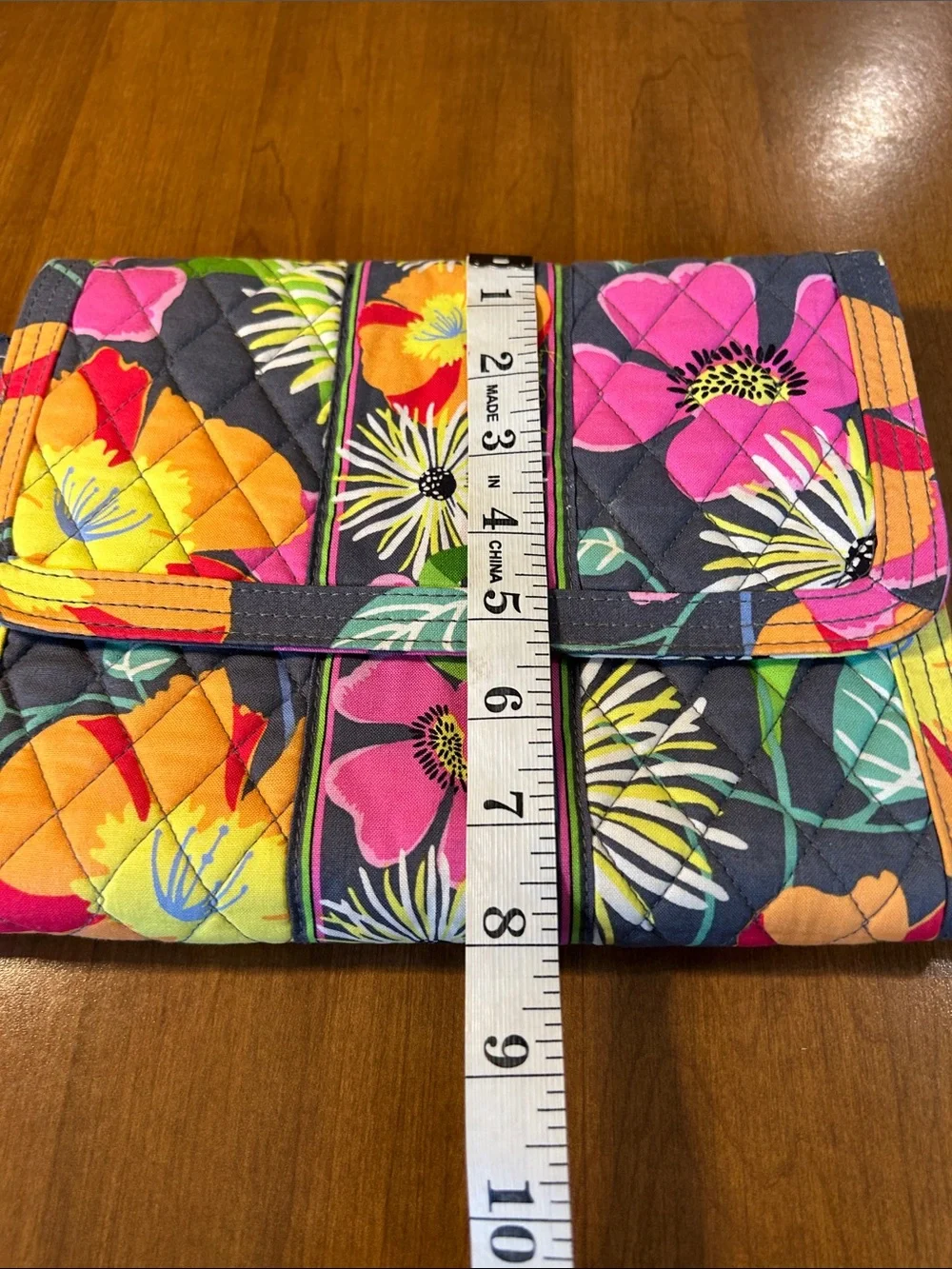 Vera Bradley Floral Quilted Foldover Travel bag - Multi-Color