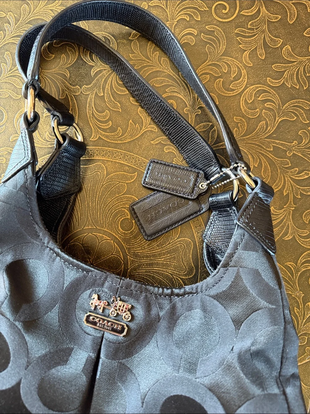 Coach classic hobo
