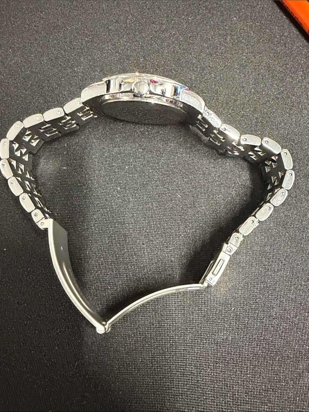 Elle polished silver