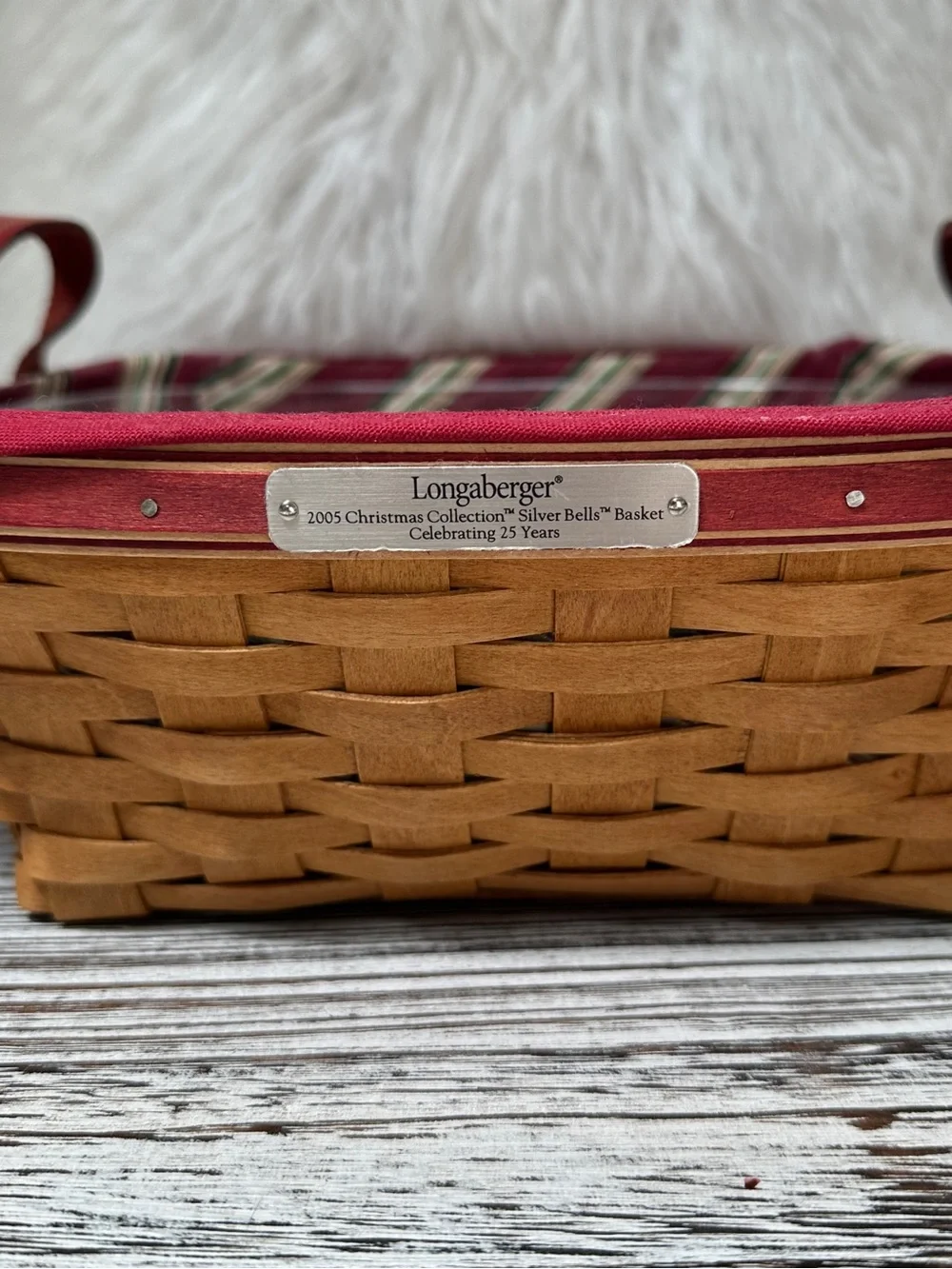 Longaberger includes fabric