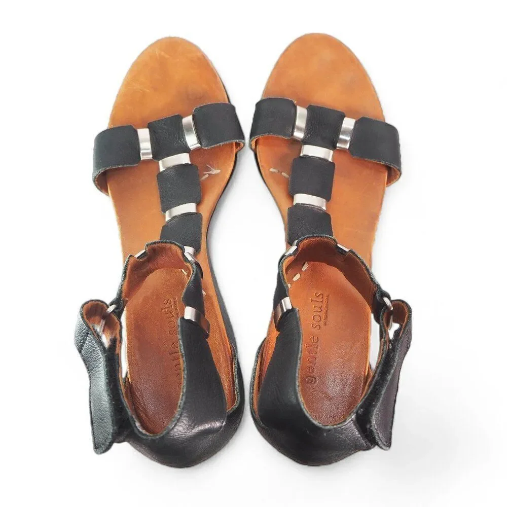 Gentle Souls by Kenneth Cole Hey Gabe‎ T-Strap Open Toe Wedge Black Women's 8.5M