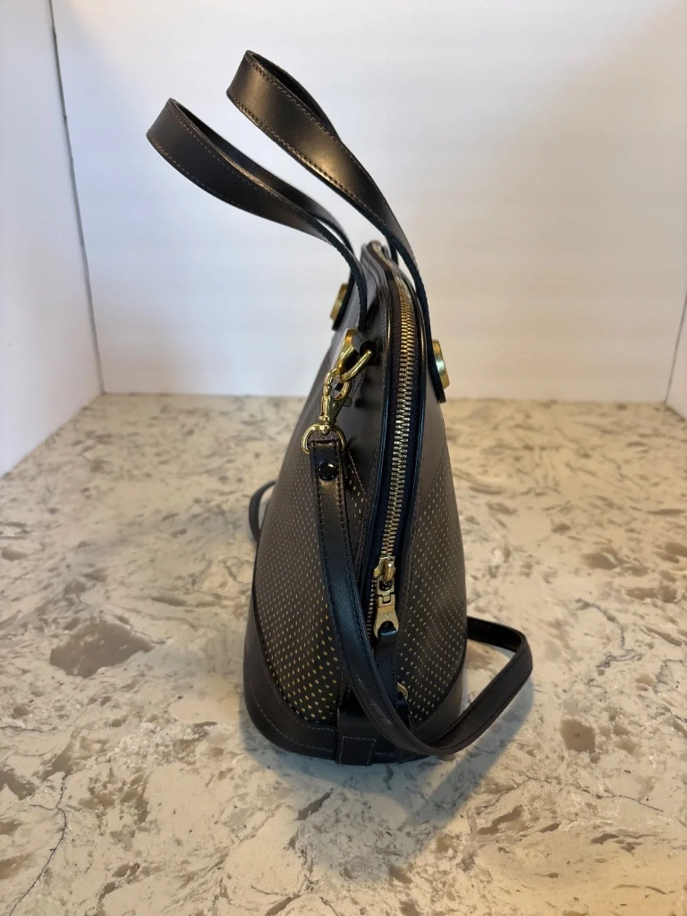 Dooney & Bourke very nice