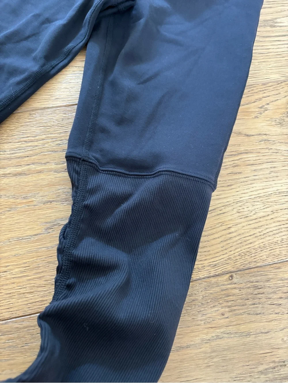 ALO Yoga Black High-Waist Ribbed Leggings
