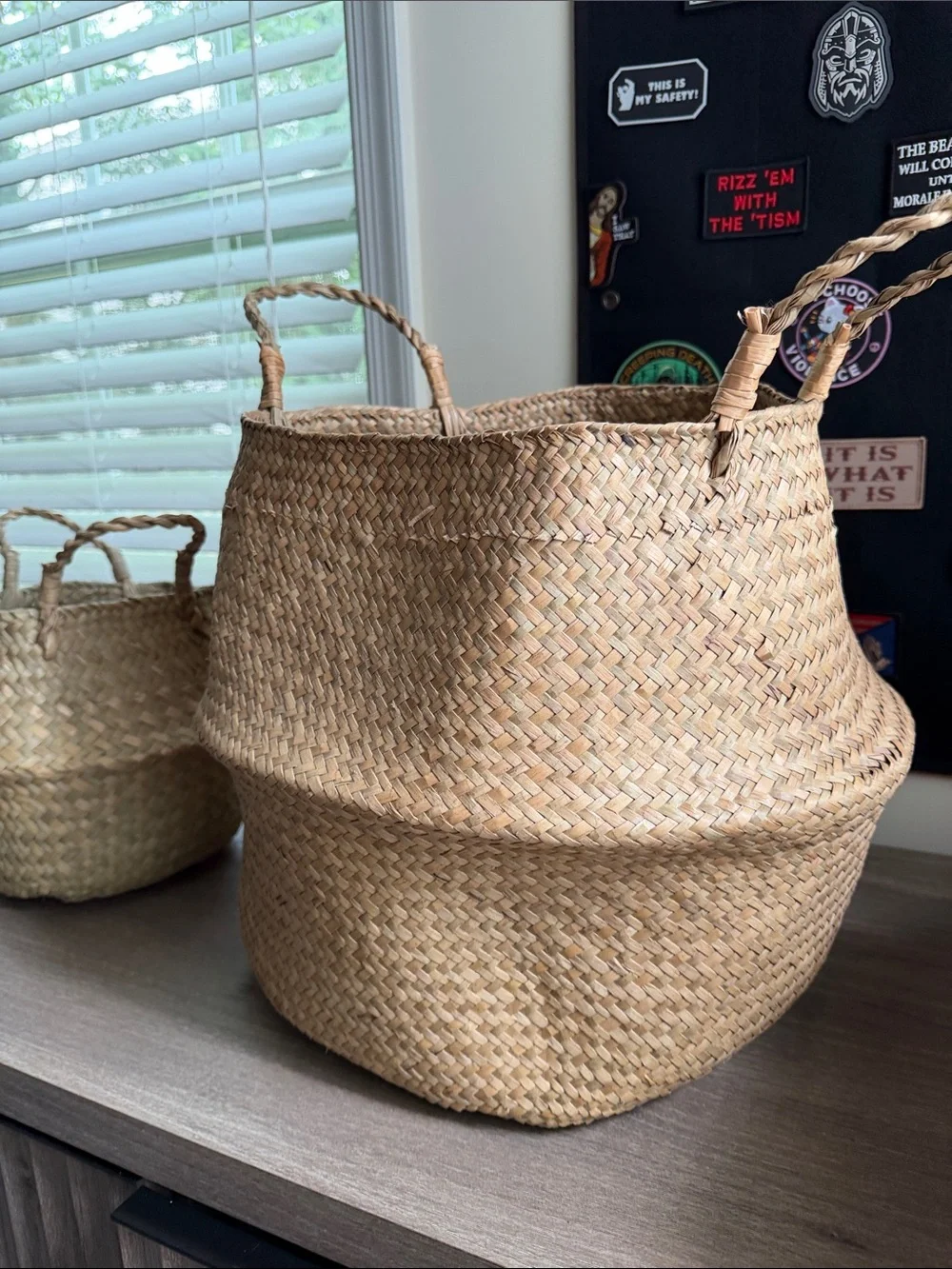 N/A handwoven seagrass