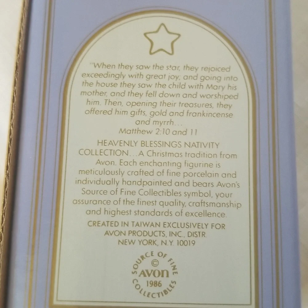 Avon charming nativity