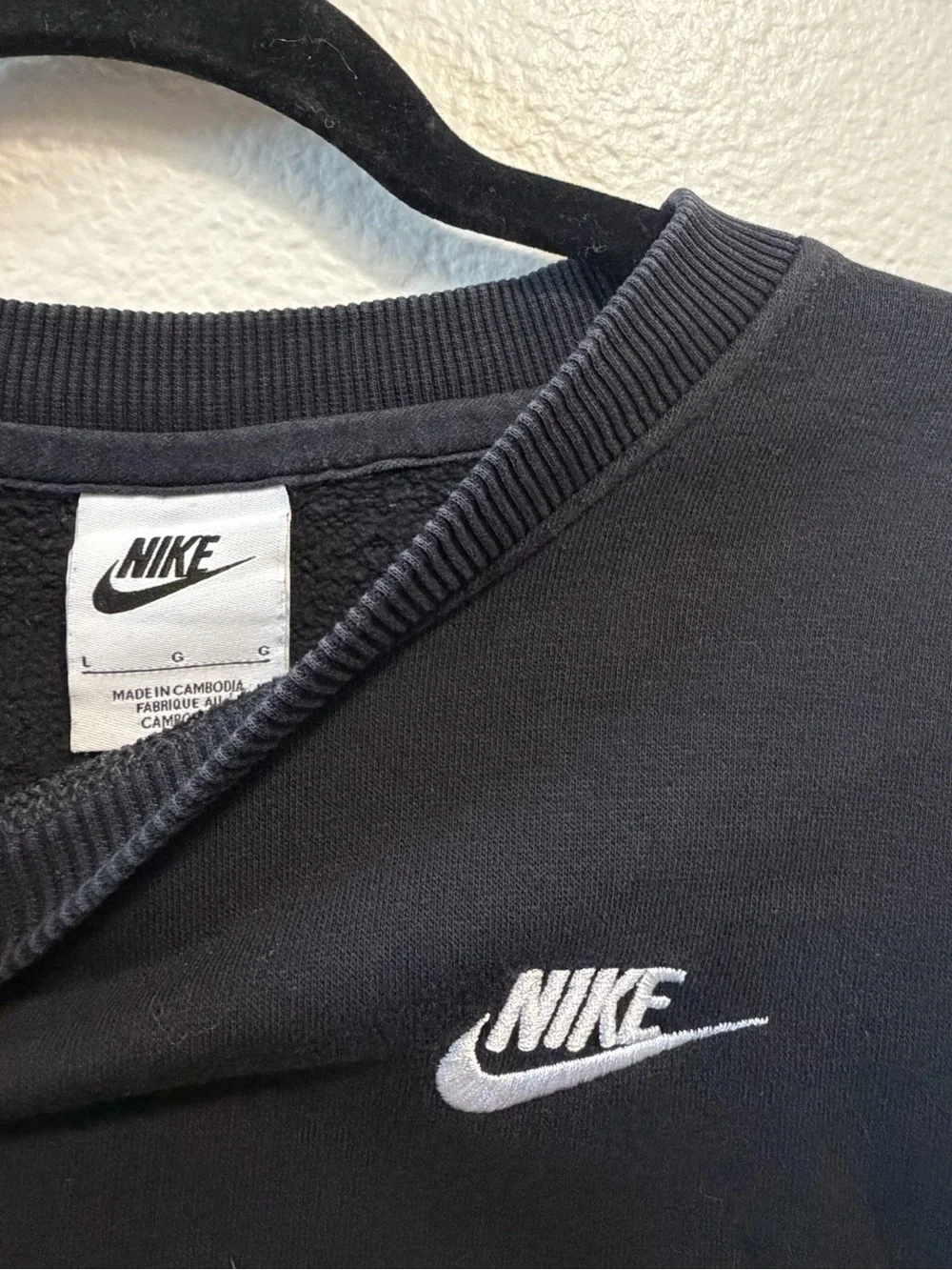 Nike classic crewneck