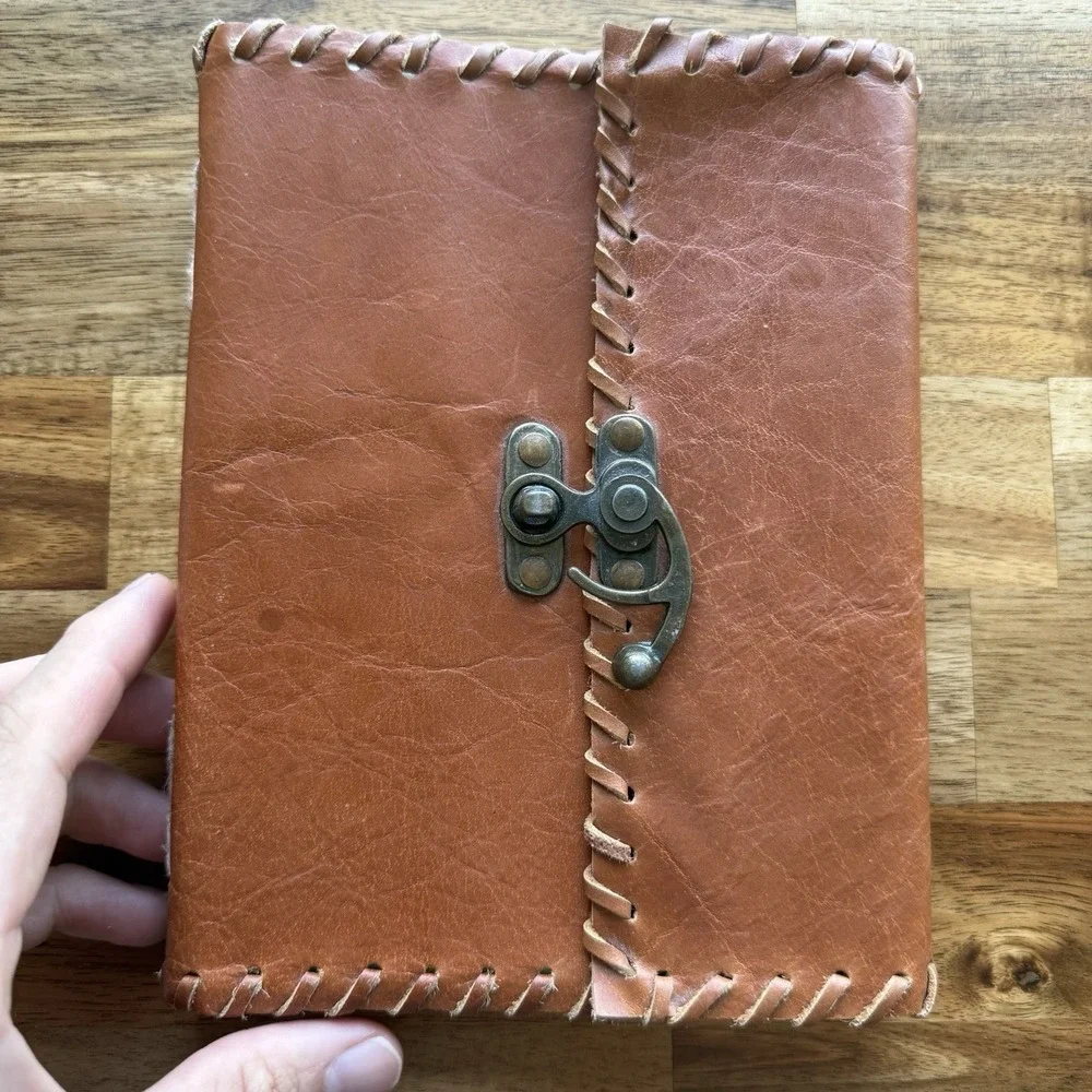 The Unbranded Brand good preowned