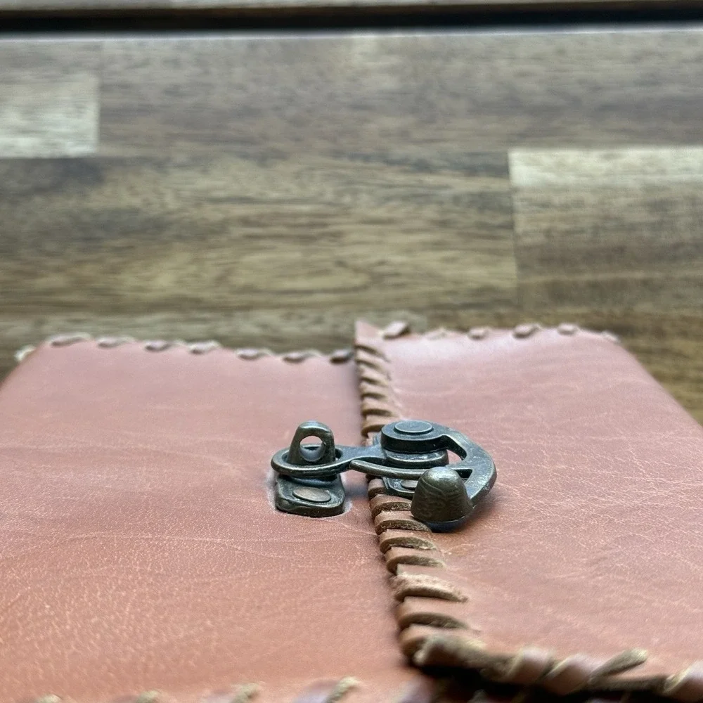 The Unbranded Brand good preowned
