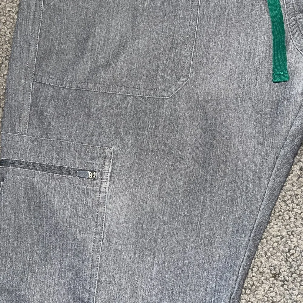 Figs men zip
