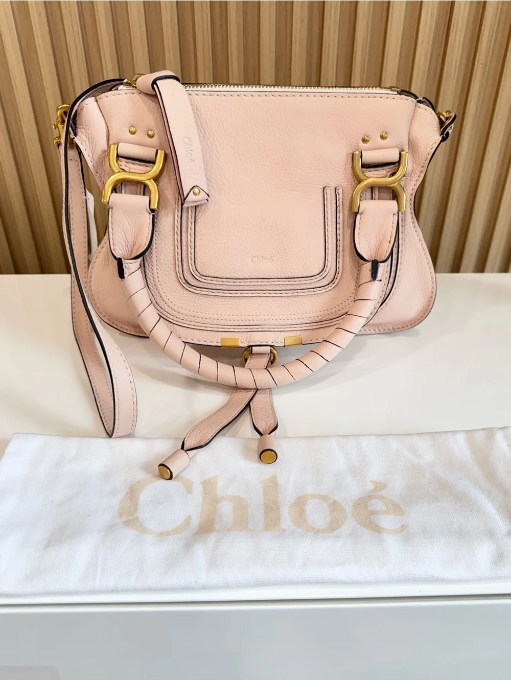 Chloe about wrapped 9h