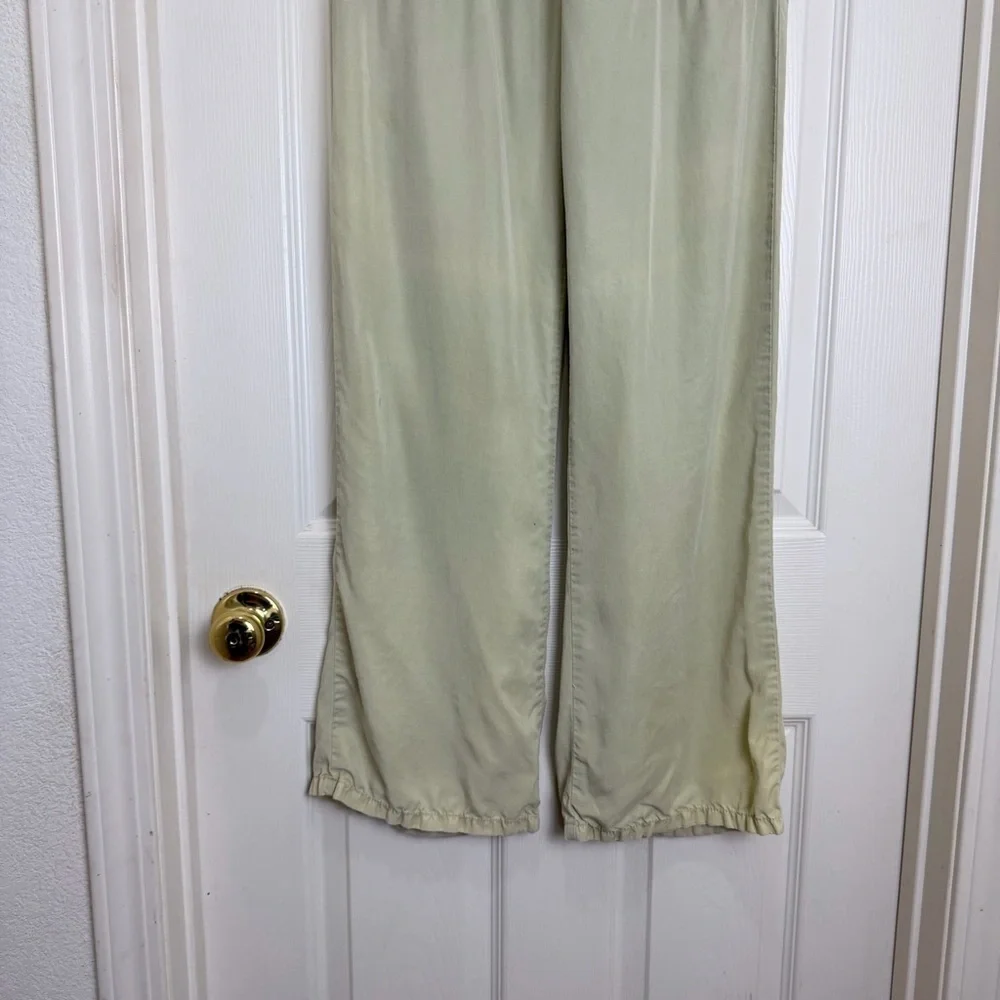 Zara Wide-Leg Drawstring Pants in light olive green size S