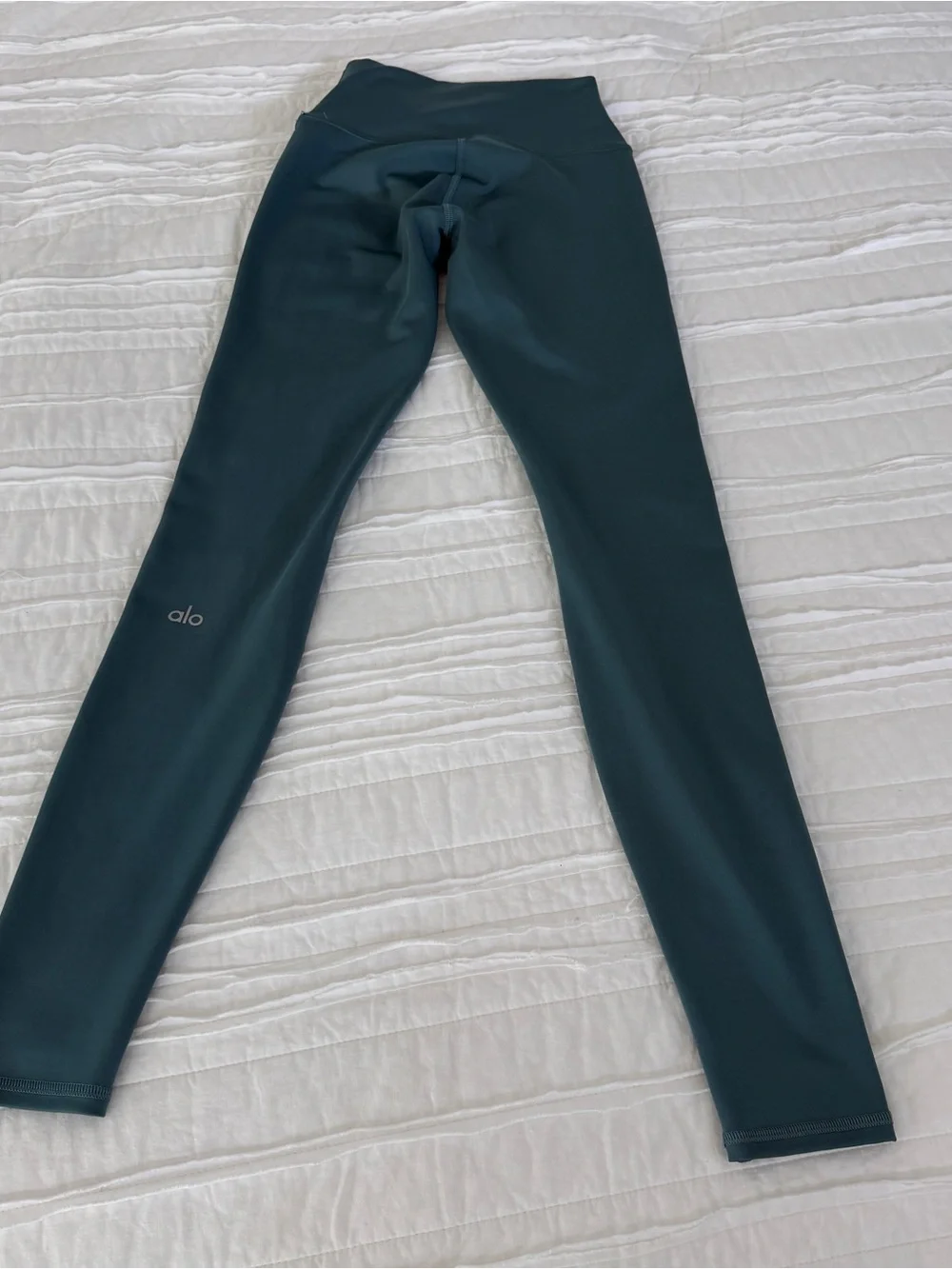 ALO Yoga soft teal