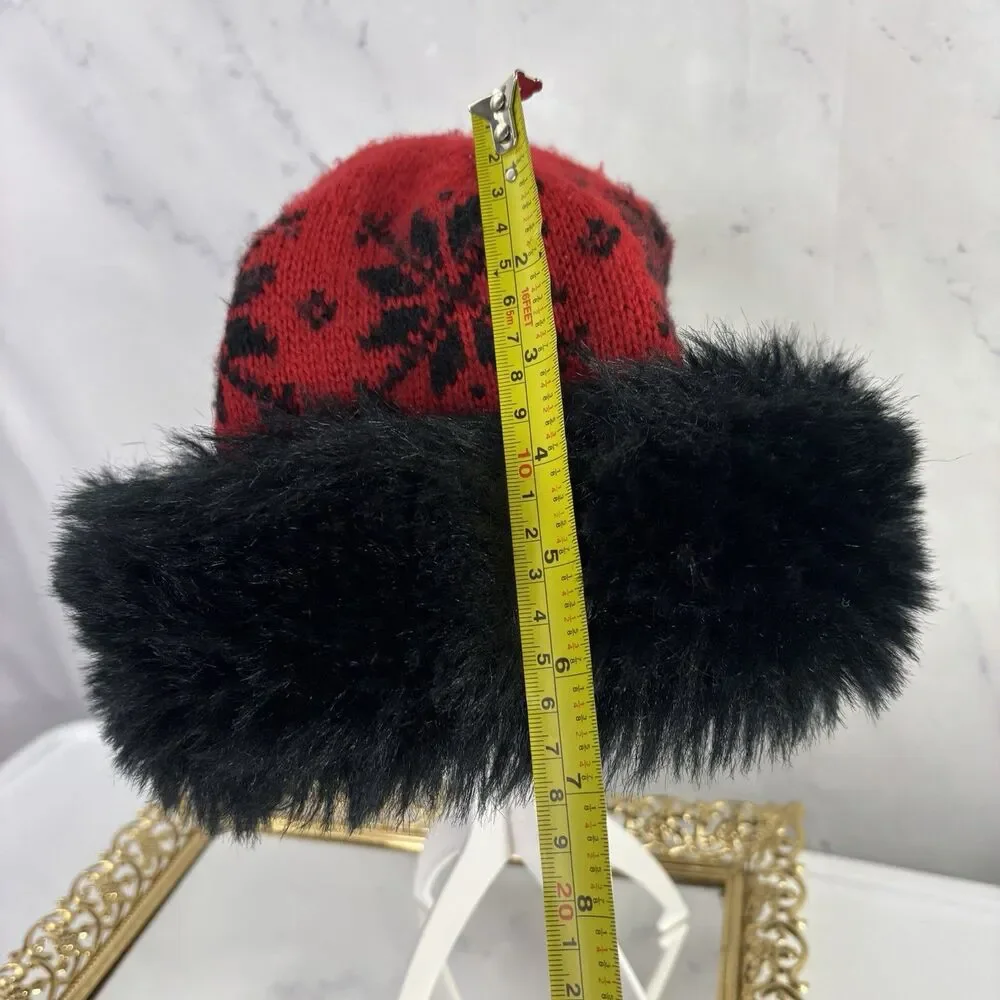 Vintage 90s Cossack Papakha Brimmed Faux Fur Hat Beanie Après-Ski Festive Retro