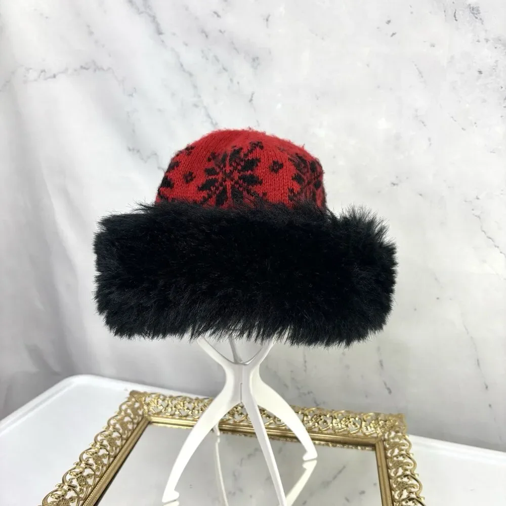 Vintage 90s Cossack Papakha Brimmed Faux Fur Hat Beanie Après-Ski Festive Retro
