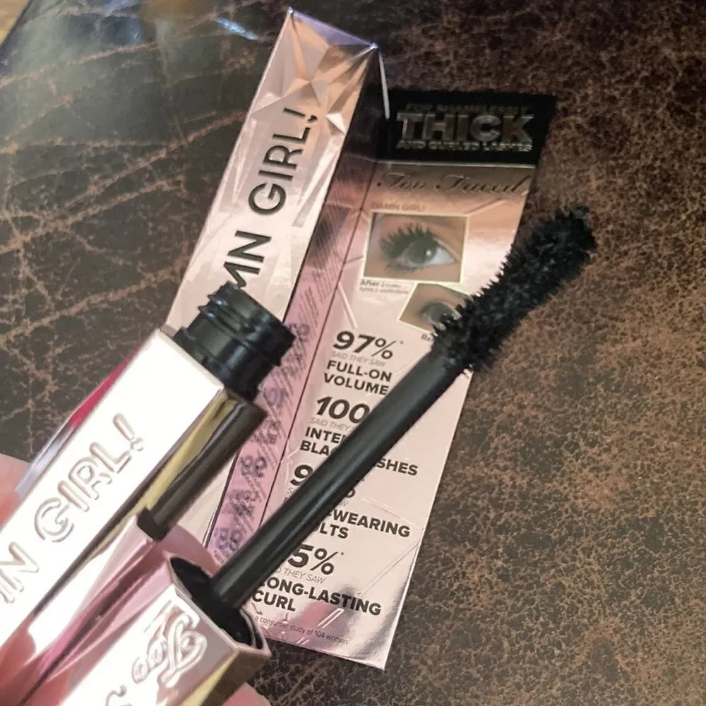 Too Faced damn girl