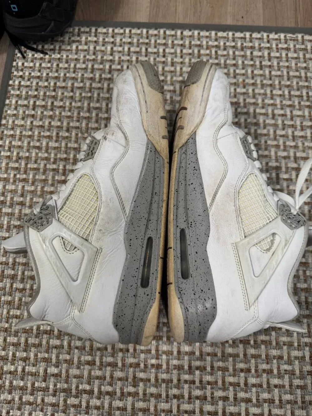 Jordan retro white